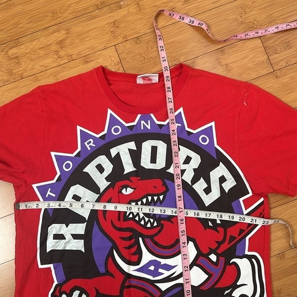 Men’s Toronto Raptors Mitchell & Ness Big Face T-Shirt Sz L large logo - Picture 5 of 7